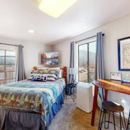 Couples Hideout In Heart Of Oakhurst Exterior foto